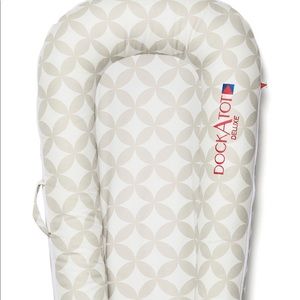 Dockatot Deluxe